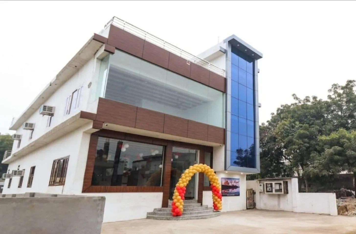 Hotel Taj Royal Agra   Agra (Uttar Pradesh)