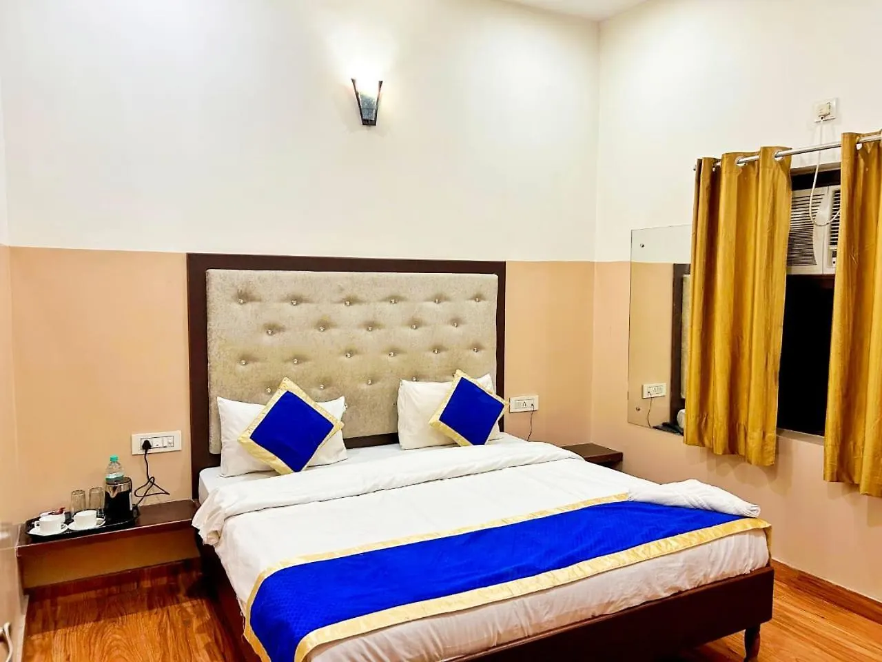 Hotel Taj Royal Agra